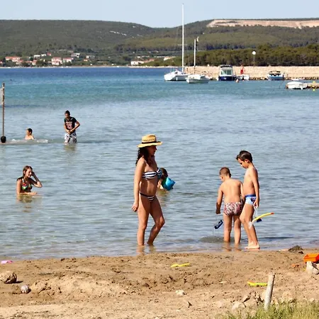 Family Friendly Seaside Kraj, Pasman - 699 Tkon