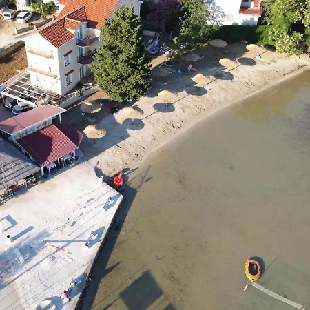 Family Friendly Seaside Kraj, Pasman - 699 Appartamento Tkon