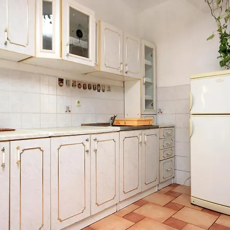Family Friendly Seaside Kraj, Pasman - 699