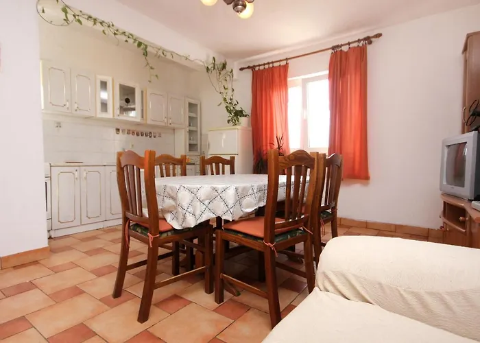 Family Friendly Seaside Kraj, Pasman - 699 Апартаменты *