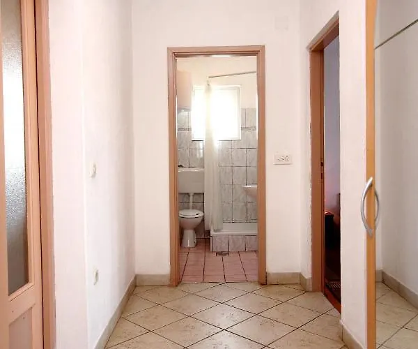 Family Friendly Seaside Kraj, Pasman - 699