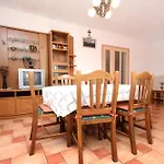 Family Friendly Seaside Kraj, Pasman - 699 * 特孔