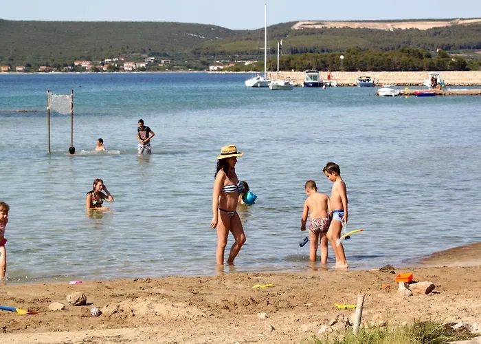 Family Friendly Seaside Kraj, Pasman - 699 Tkon
